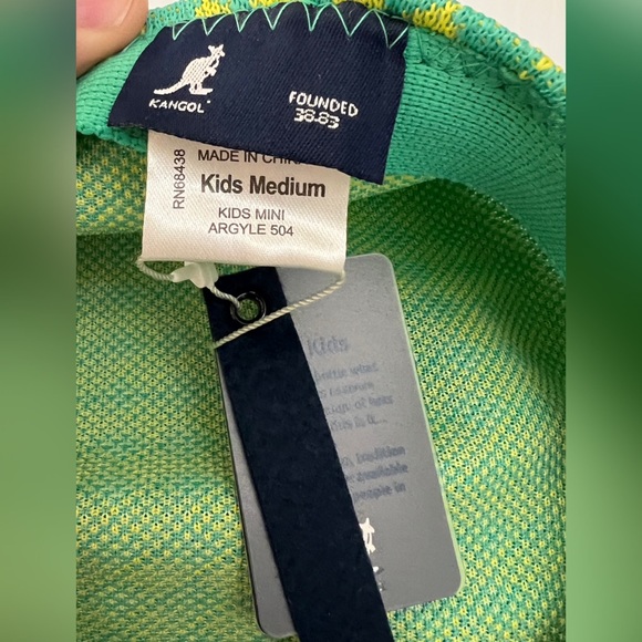 KANGOL - NWT - Kids Mini Argyle 504 - M - Picture 7 of 8